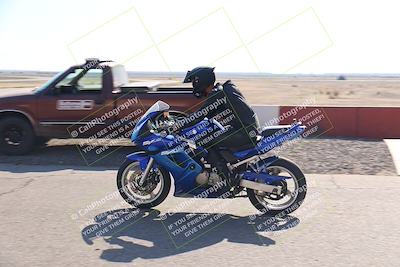 media/Nov-03-2025-Lets Ride (Mon) [[4d74c1c4d3]]/A Group/Grid/